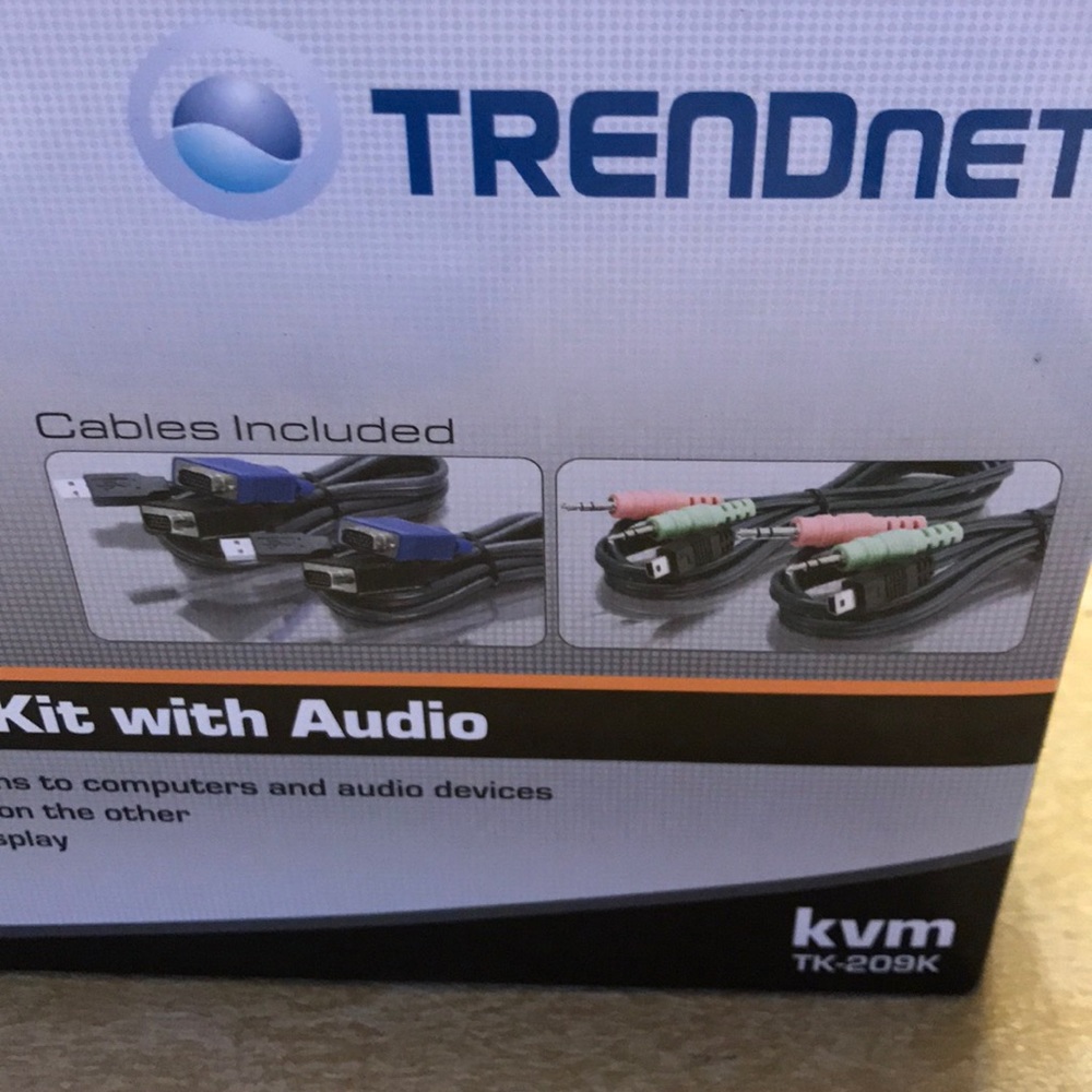 USB KVM Switch Kit - Picture 3 of 5